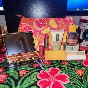 NIB Clinique FULL SIZE All About Eyes + Lip Palette & Bonus Items